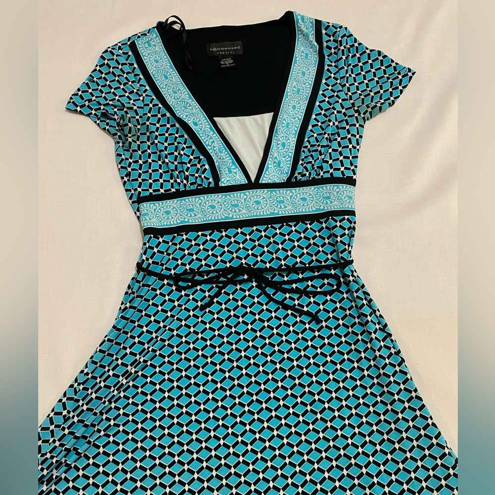 Elegant Blue Patterned Dress